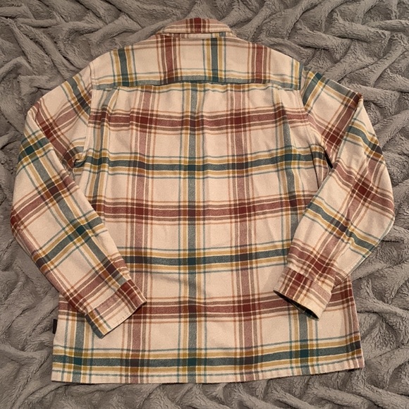 Patagonia Men’s Fjord Midweight Flannel - Picture 2 of 9